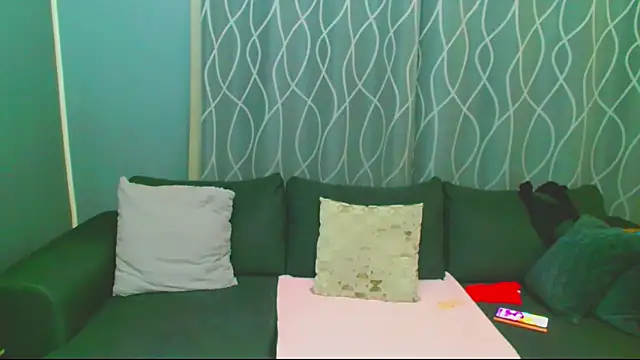 XXX chat uživo modela adeleadison