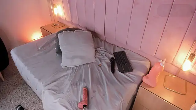 Czat XXX na żywo – Hillary_Collins1