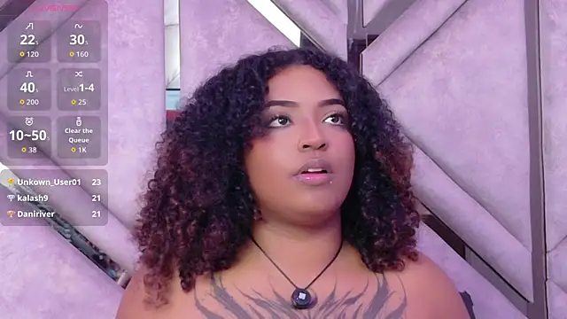 Cristal-Jonnes Chat XXX in diretta