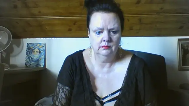 TiffanyMature Chat XXX in diretta