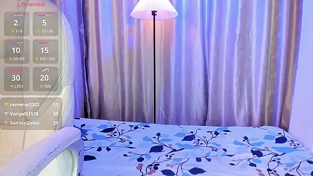 Demian_Hush's Webcam Show