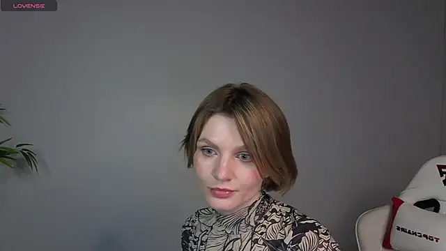 BjorkLight Chat XXX in diretta