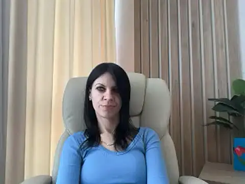 XXX chat uživo modela InjaAtHome