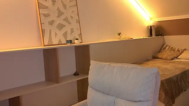 TristanGrey: διαδικτυακό σόου στην κάμερα