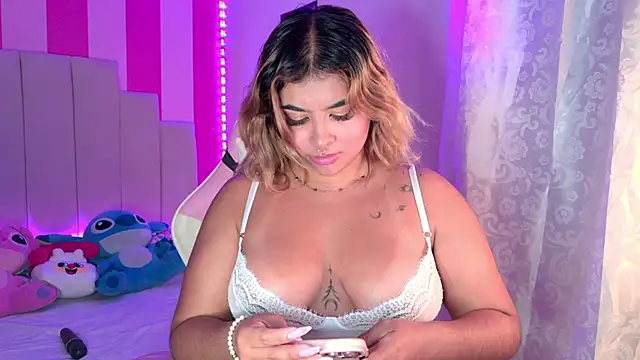 دردشة AliiceBrown_ الجنسية المباشرة