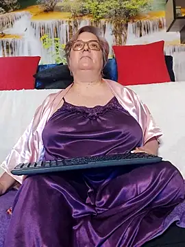 دردشة QueenPammy1 الجنسية المباشرة