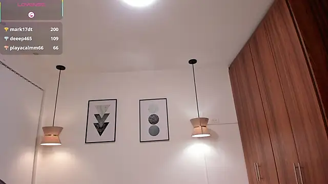 Karliie_kloss_: онлайн-секс-чат