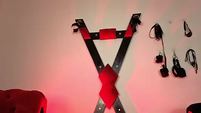 RoughSex_and_BDSM Adlı Modelin Web Kamerası Şovu