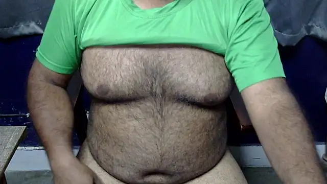 hairysubcub_70 网络视讯表演