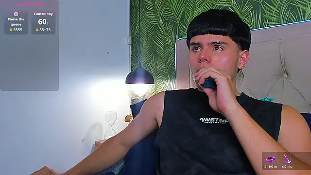 Nathaniel_Park Adlı Modelin Web Kamerası Şovu