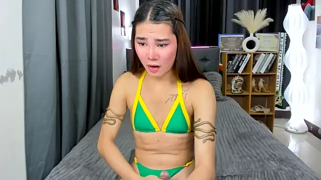 Pokazy przed kamerką – hotjessieempress