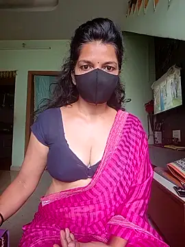 แชท XXX สดของ Shuttii_25