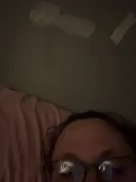 XXX chat uživo modela badbish777