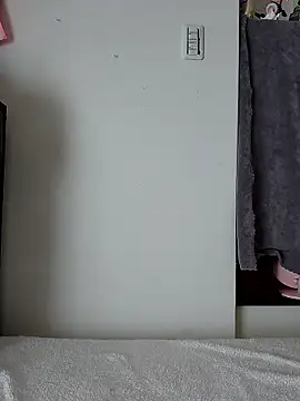 tuyuri Live XXX-chat