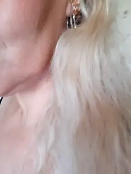 IsabellaBoni Chat XXX live