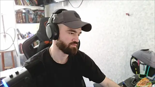 Chat +18 de _Mostly_ ao vivo