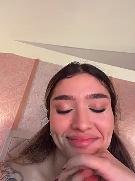 Arianavillada 现场XXX聊天