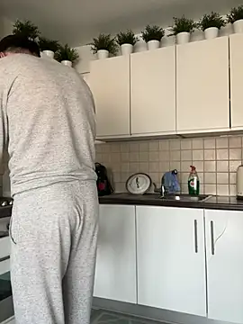 Michel_huge Webcam Show