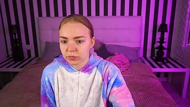 EmilySunshineS élő XXX-chatje