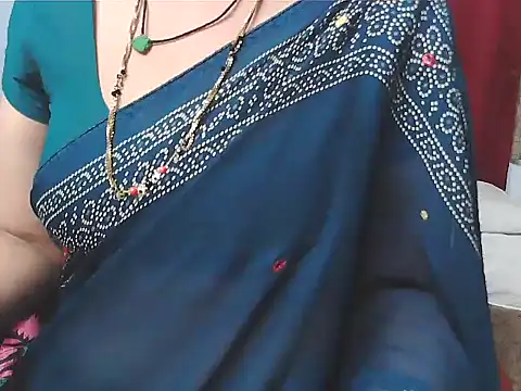 sunitha-3 Chat XXX in diretta