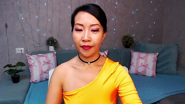 Czat XXX na żywo – LiaPak