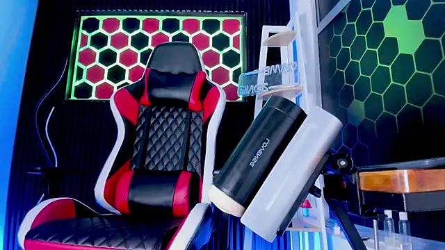 Онлайн чат XXX Max_Hader_