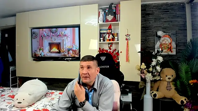 SpartacusDaddy48 Webcam show