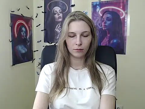 StrangerGi élő XXX-chatje