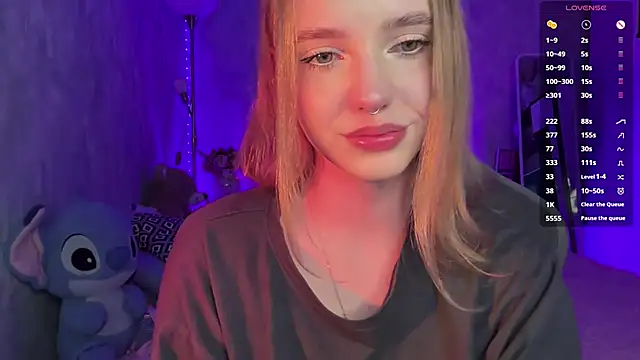 دردشة EveDarkSide الجنسية المباشرة