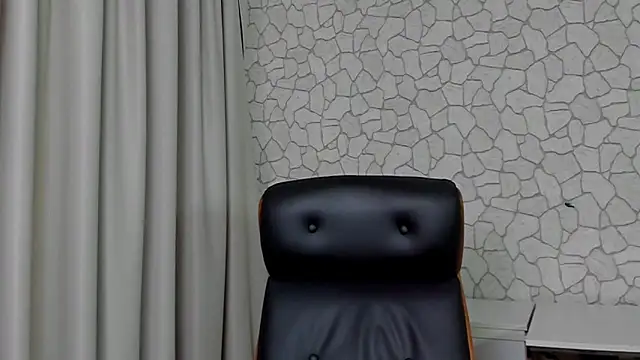 ClintMasters 现场XXX聊天