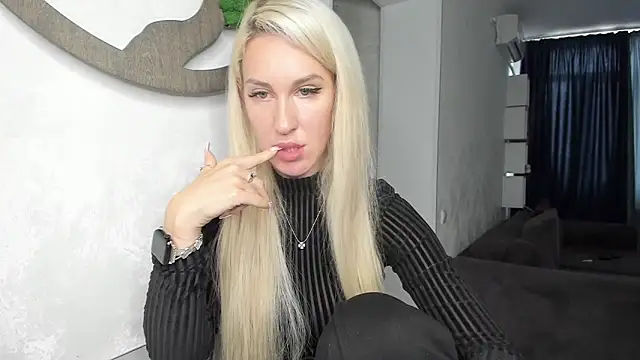 Živý XXX chat SherryStone