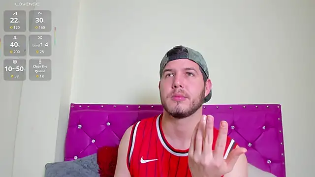 matthewlatin Webcam Show