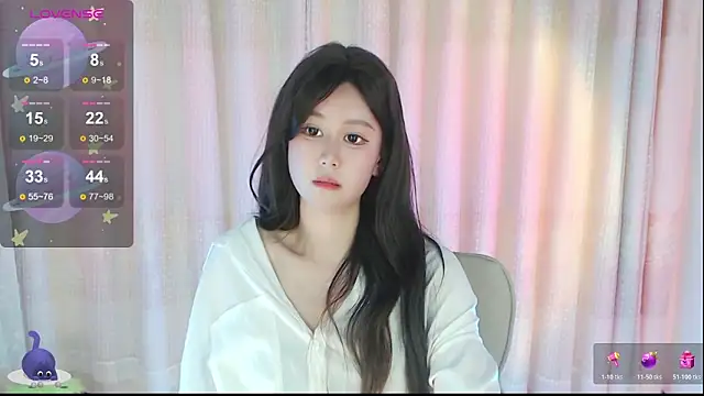 Živý XXX chat Aimee-520