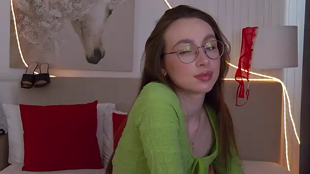 Emily_Simon – Naživo XXX chat