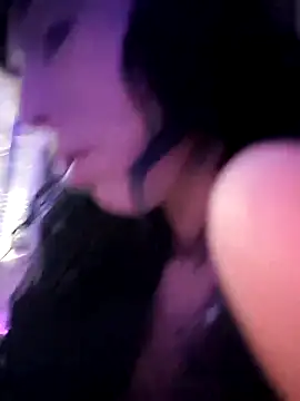 Chatroom XXX en direct de misscectito13