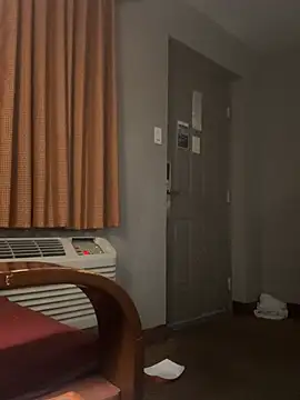 Stressreliever82 live XXX chat