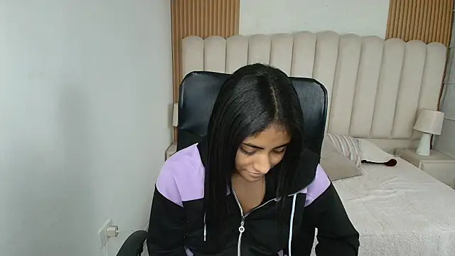 shaneelle live XXX chat