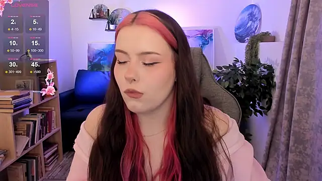 CoraMielのライブXXXチャット