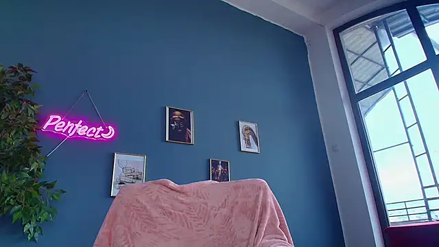 Chatroom XXX en direct de Perfect_Moans