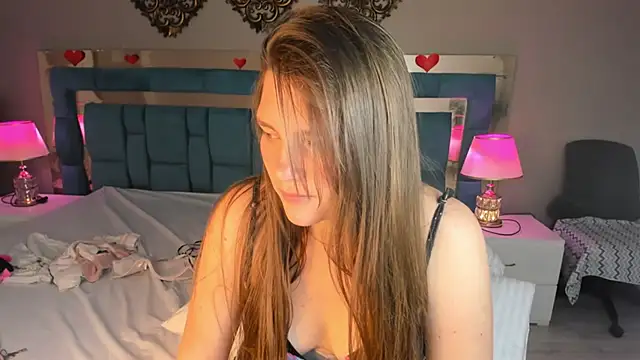 LiiaVelvet 现场XXX聊天