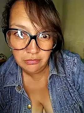 XXX chat uživo modela _Saraqueen