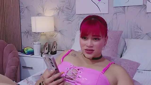 CherryTayloorのライブXXXチャット