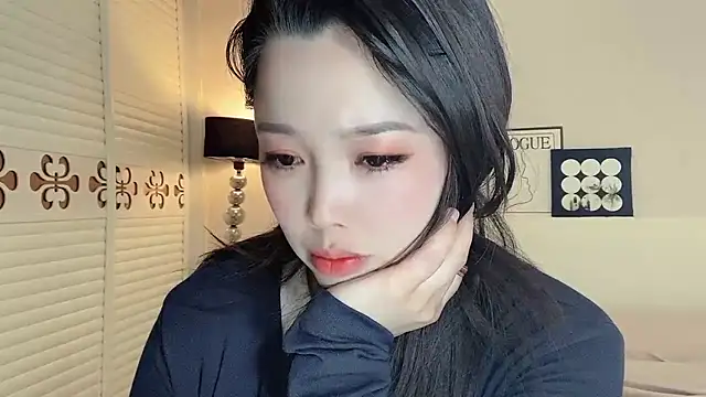 XXX chat uživo modela kk_lele