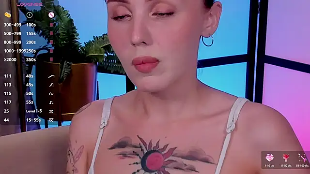 XXX chat uživo modela LianaFord