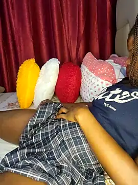 NicRaisaa 现场XXX聊天