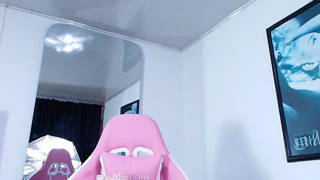 GraceWallace_ Live XXX-chat