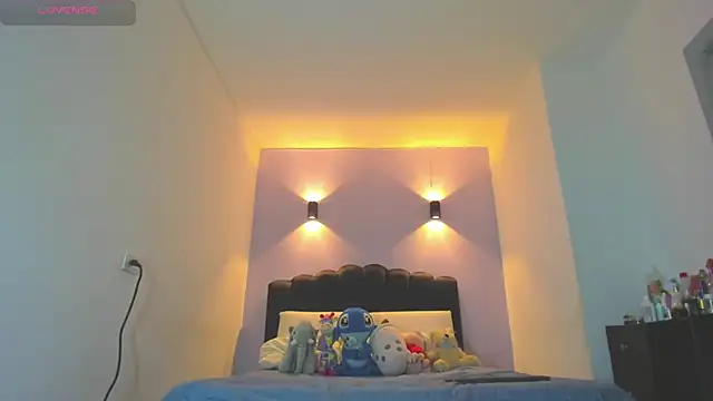 แชท XXX สดของ Sofia_Clauss_