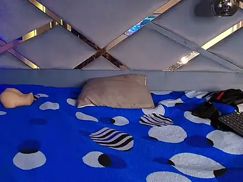 Thonixxx_mr Adlı Modelin Web Kamerası Şovu