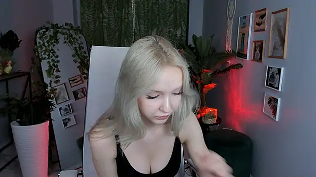 Онлайн чат XXX MaoqiBeverly