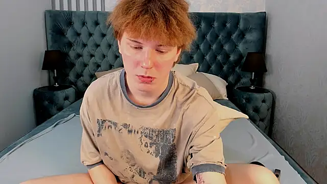 KevinMilky: вебкам-шоу